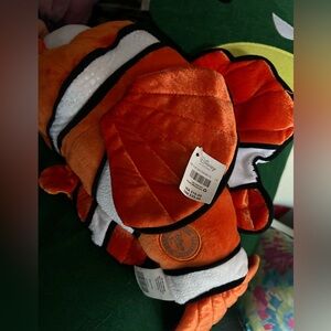 NWT Disney store “Nemo” Plush